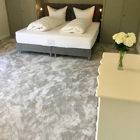 Traumhaftes Direkt Am Tegernsee Rotta